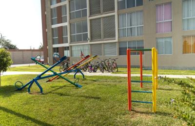 VENTA DE DEPARTAMENTO 1° PISO EN CONDOMINIO, URB. LA PLATA